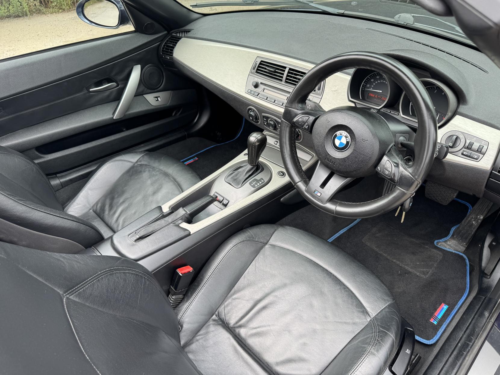 BMW Z4 2.5i SE Convertible 2dr Petrol SMG Euro 3 (192 bhp)