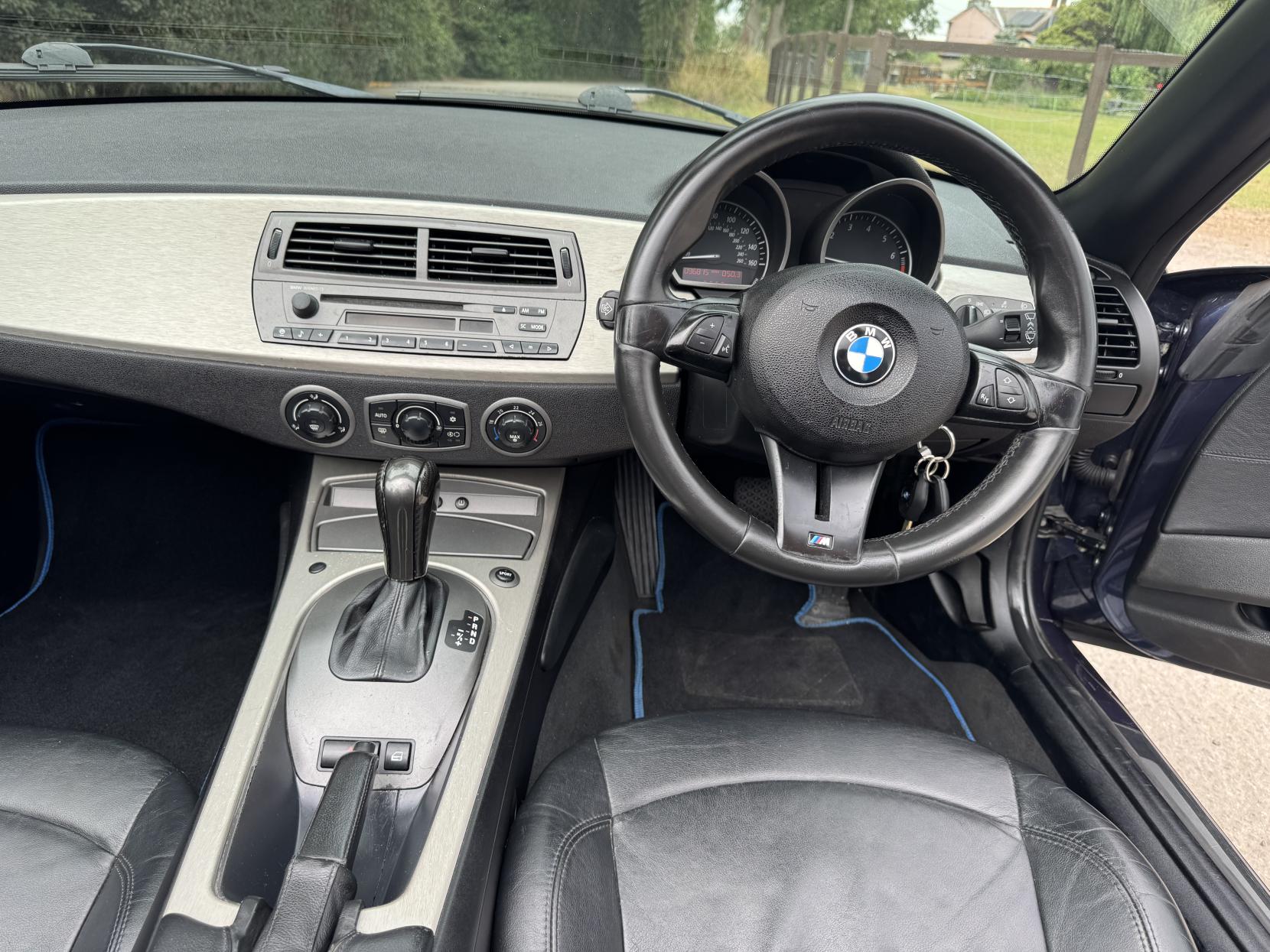 BMW Z4 2.5i SE Convertible 2dr Petrol SMG Euro 3 (192 bhp)