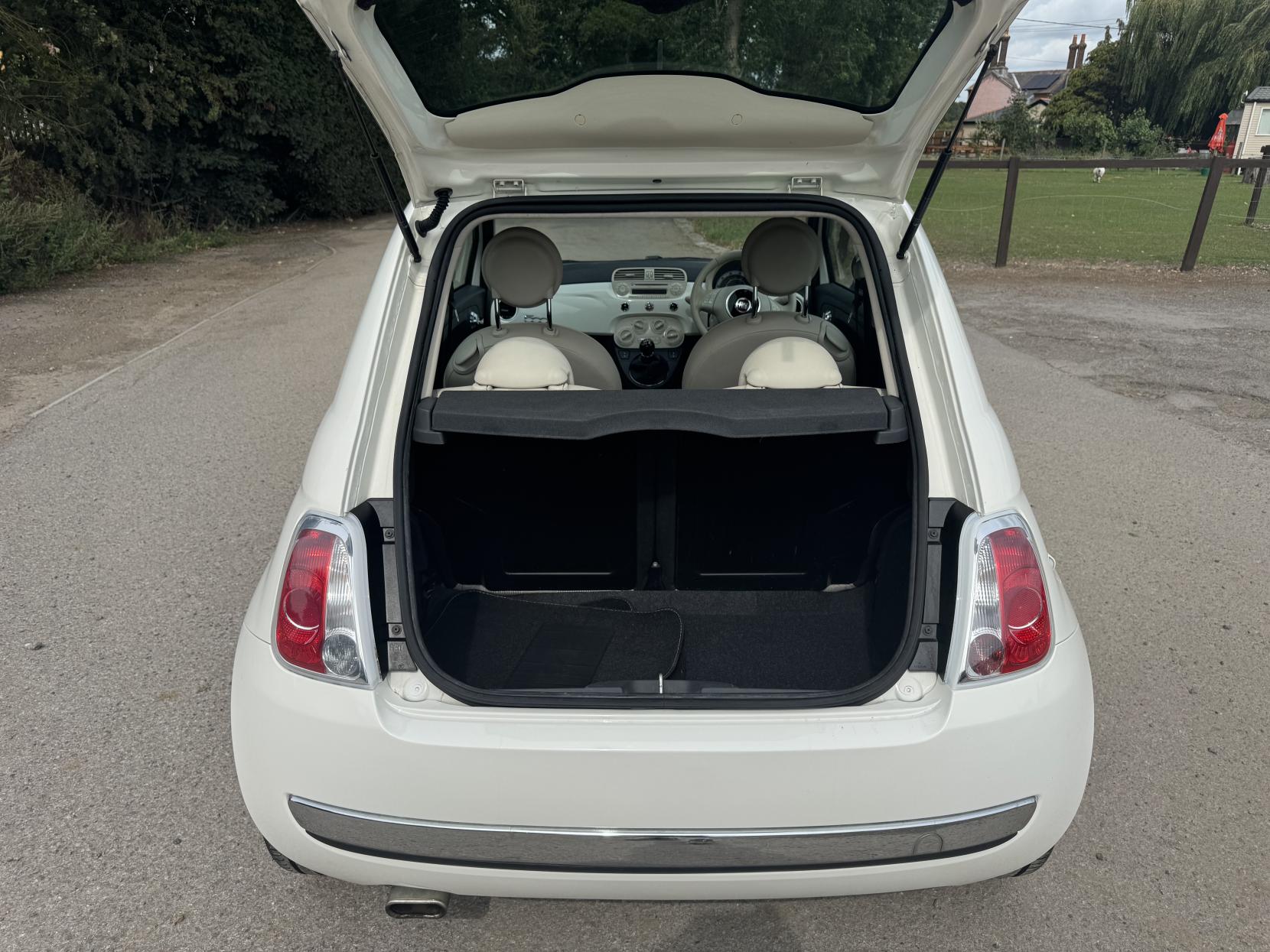 Fiat 500 1.2 Lounge Hatchback 3dr Petrol Manual Euro 6 (s/s) (69 bhp)