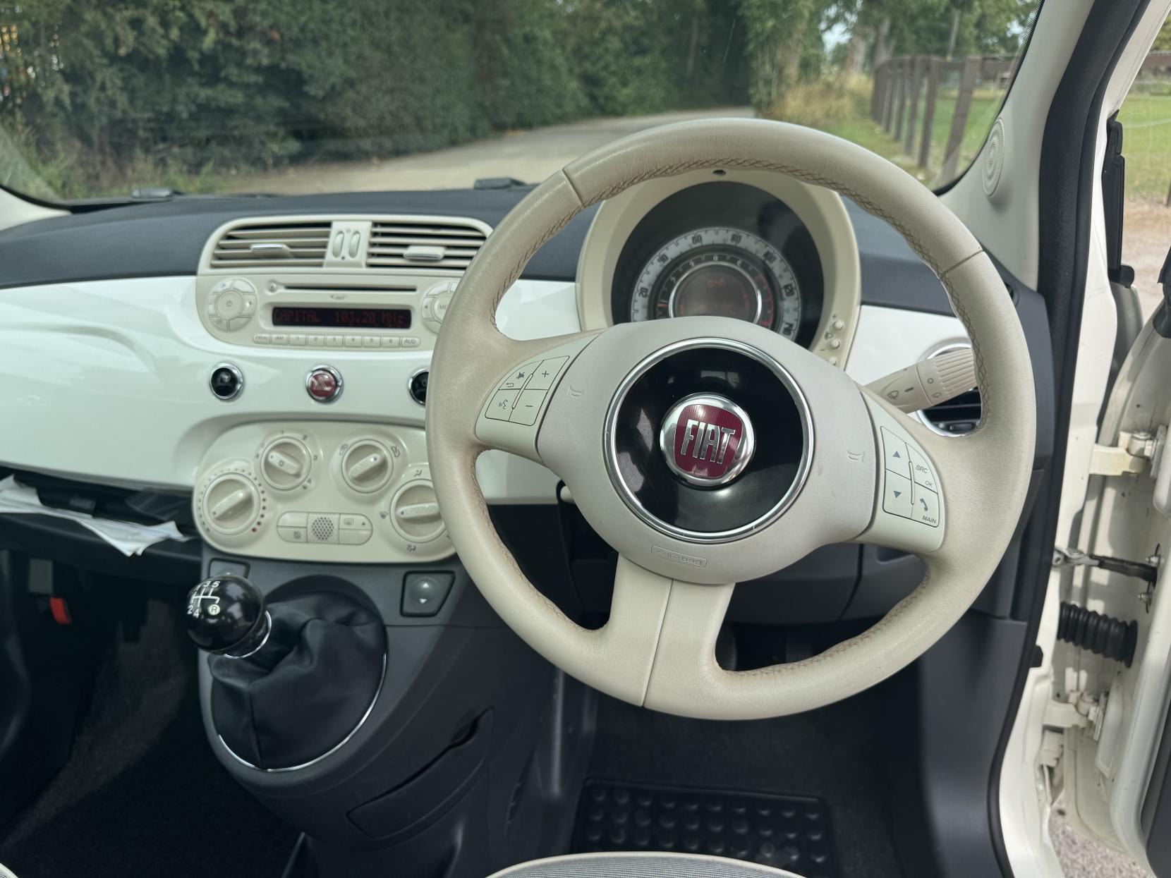 Fiat 500 1.2 Lounge Hatchback 3dr Petrol Manual Euro 6 (s/s) (69 bhp)