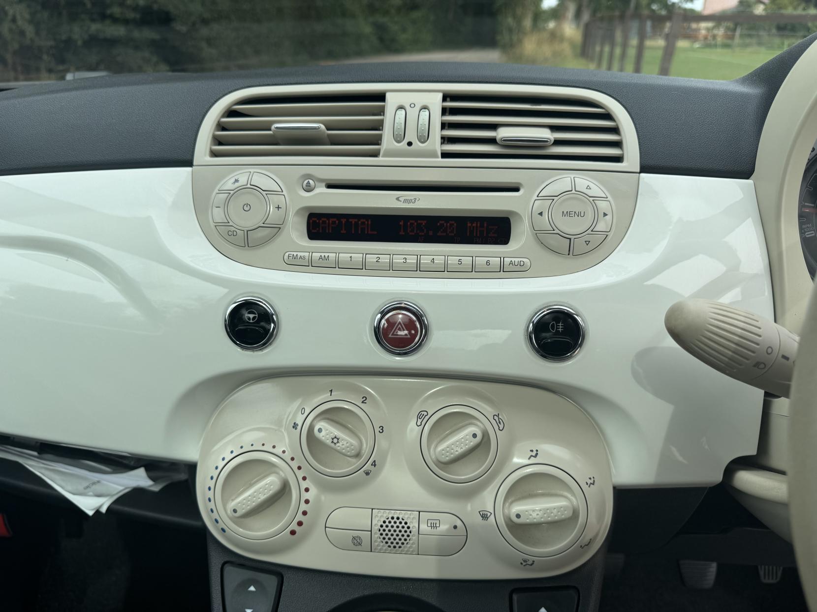 Fiat 500 1.2 Lounge Hatchback 3dr Petrol Manual Euro 6 (s/s) (69 bhp)
