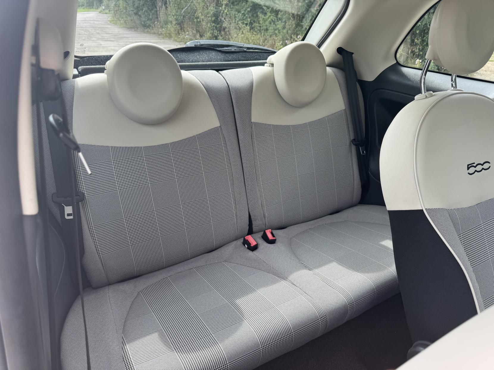 Fiat 500 1.2 Lounge Hatchback 3dr Petrol Manual Euro 6 (s/s) (69 bhp)