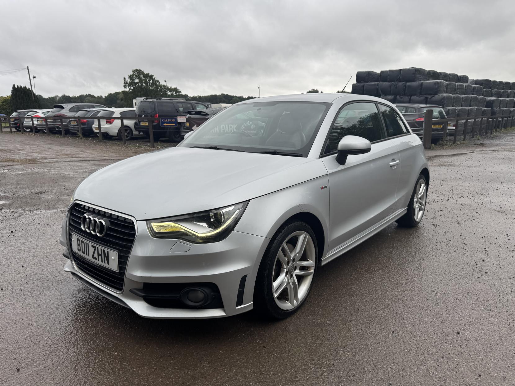 Audi A1 1.6 TDI S line Hatchback 3dr Diesel Manual Euro 5 (s/s) (105 ps)
