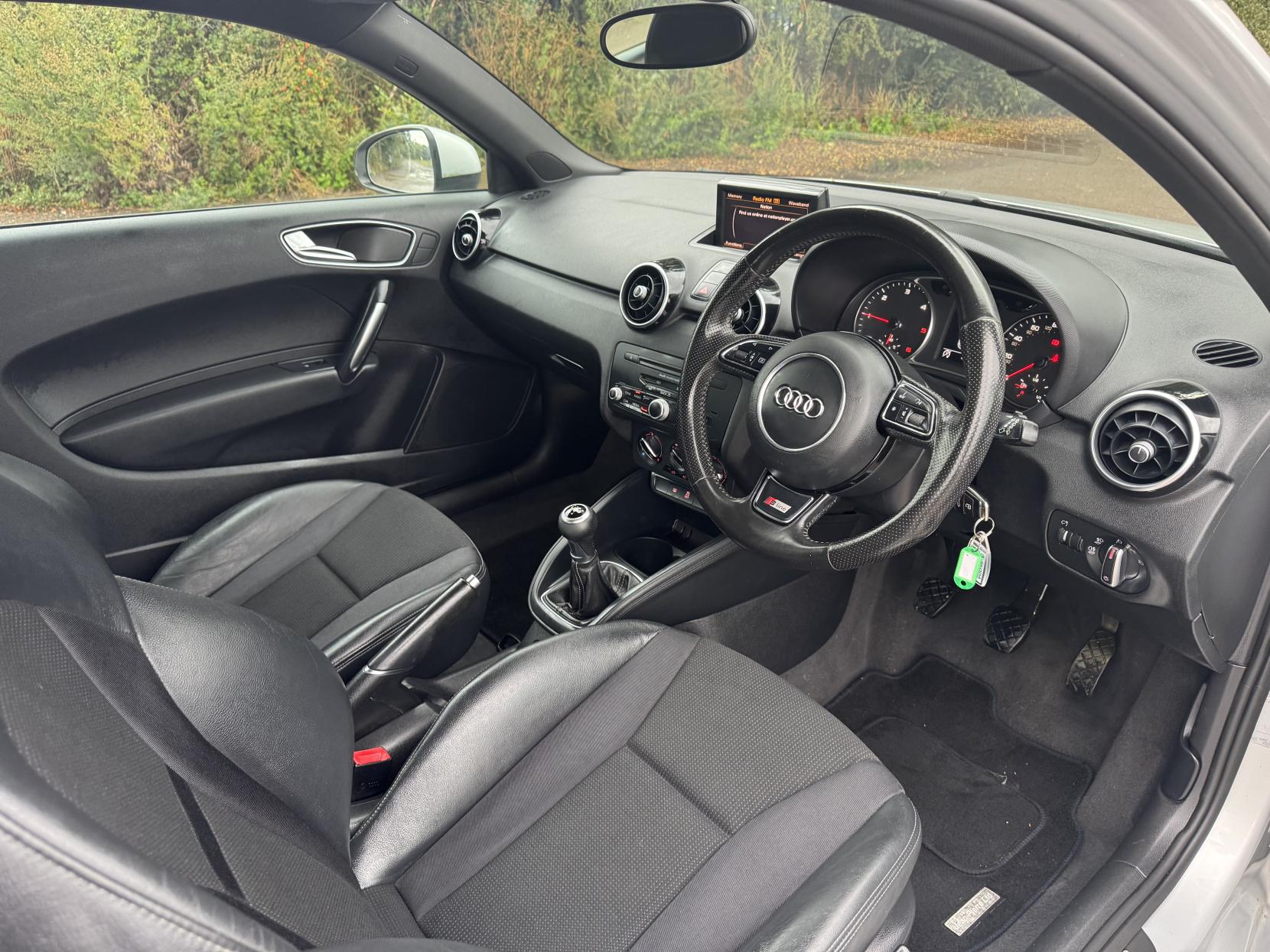 Audi A1 1.6 TDI S line Hatchback 3dr Diesel Manual Euro 5 (s/s) (105 ps)