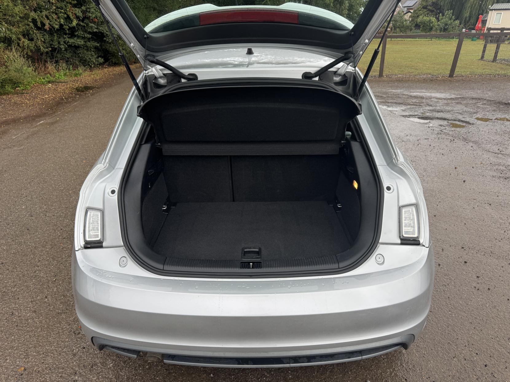 Audi A1 1.6 TDI S line Hatchback 3dr Diesel Manual Euro 5 (s/s) (105 ps)