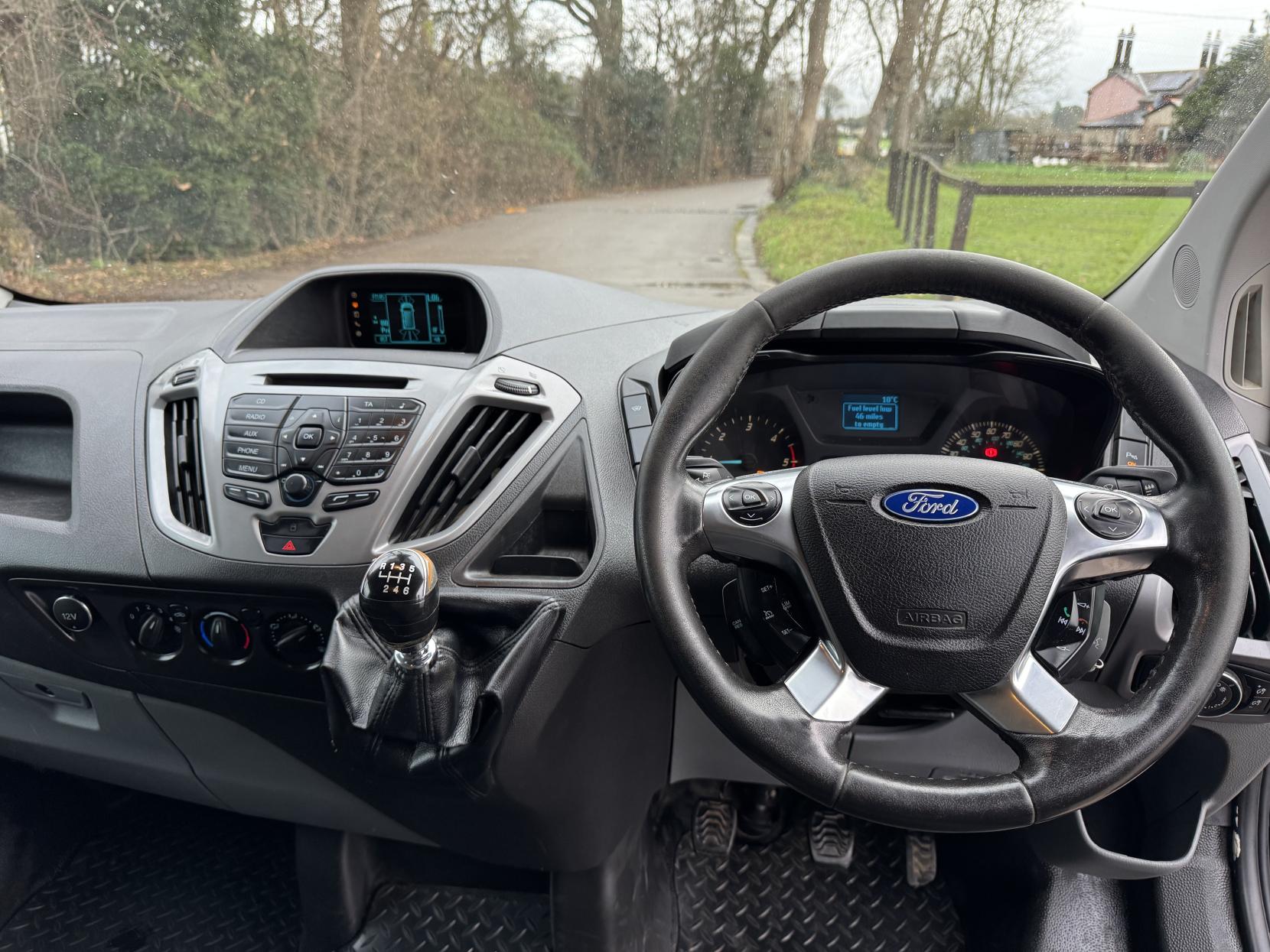 Ford Transit Custom 2.2 TDCi 290 Trend Panel Van 5dr Diesel Manual L1 H1 (186 g/km, 123 bhp)