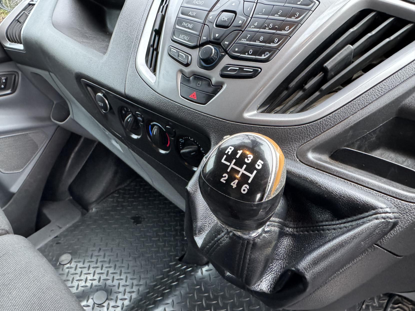 Ford Transit Custom 2.2 TDCi 290 Trend Panel Van 5dr Diesel Manual L1 H1 (186 g/km, 123 bhp)